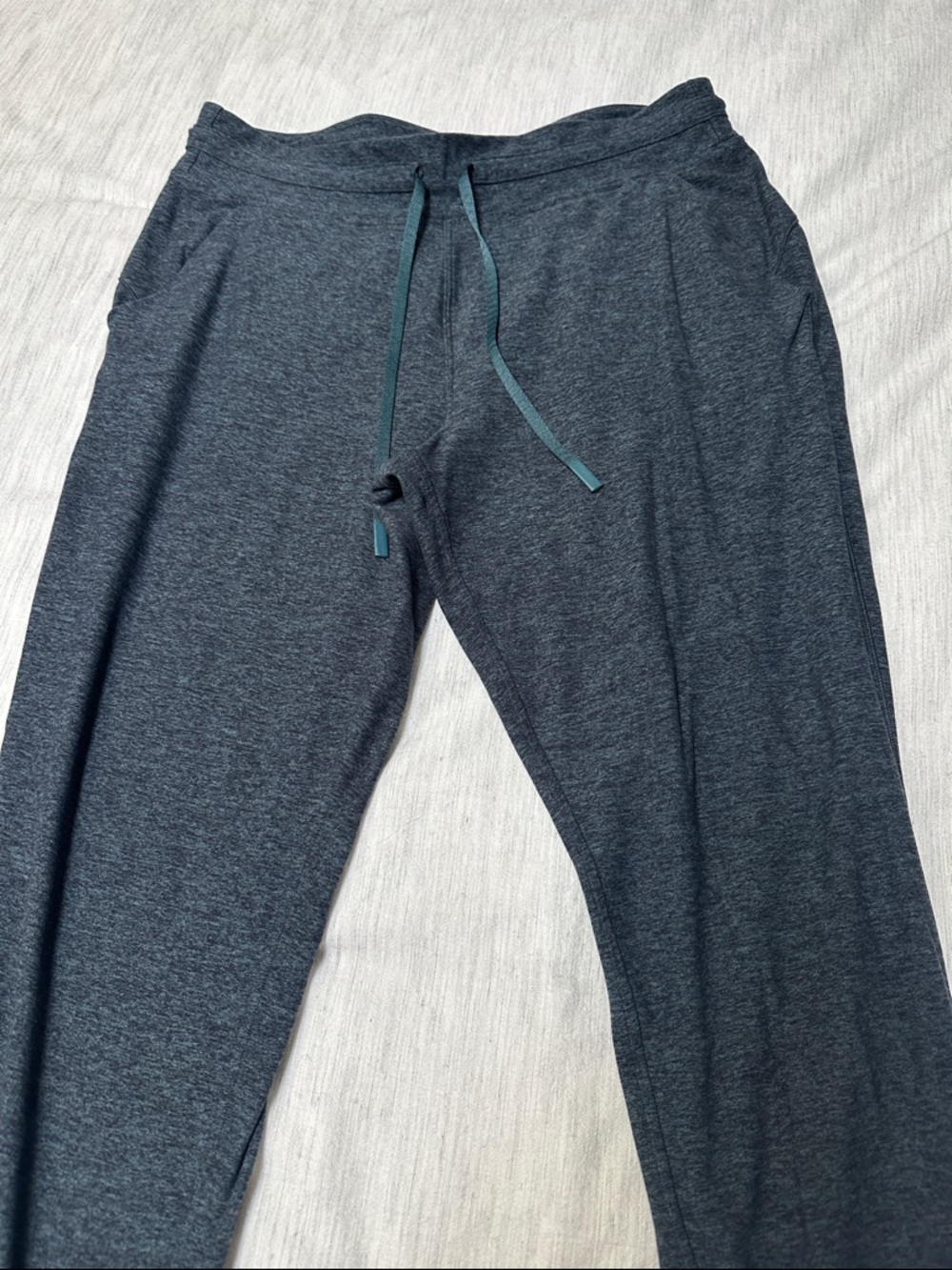 Lululemon Ready to Rulu Crop - Picture 4 of 9